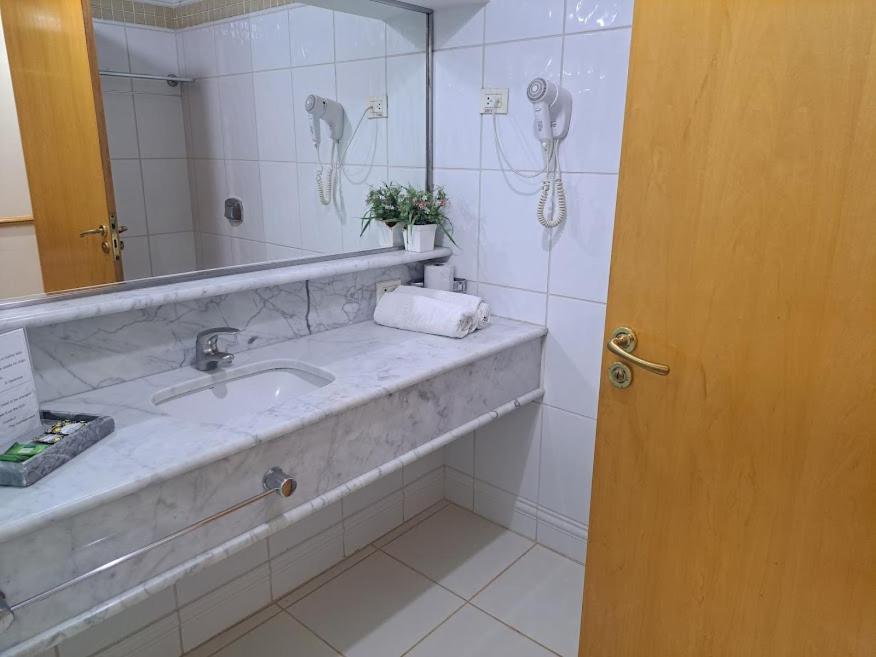 סאו ז'וזה דו ריו פרטו Hotel Michelangelo מראה חיצוני תמונה